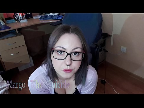 ❤️ Gabar Kacsan Oo Muraayad Leh Oo Kaamirada Si Qoto Dheer Ugu Nuugaysa Dildo ️ Galmada dabada ﹏